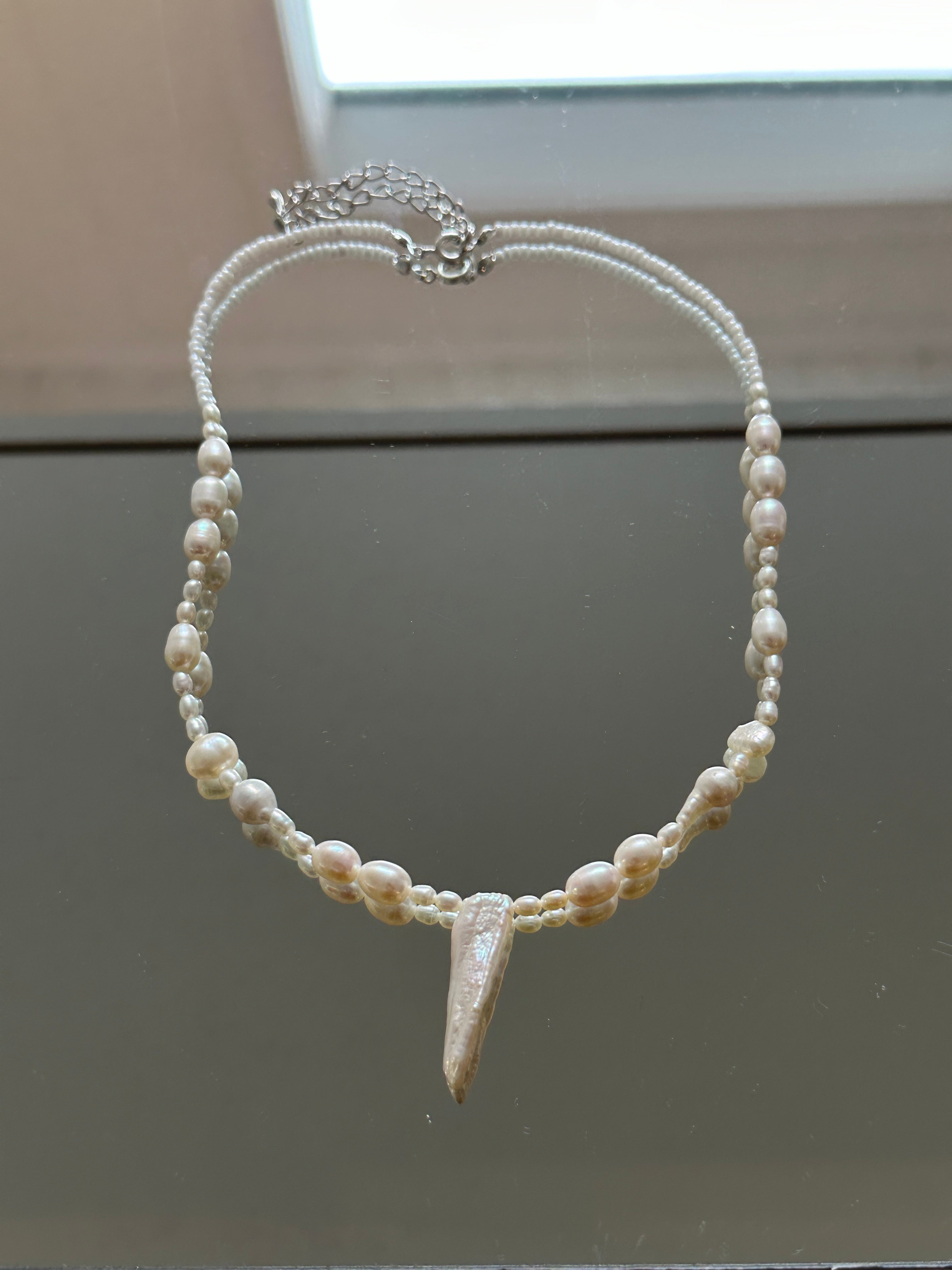 INA NECKLACE