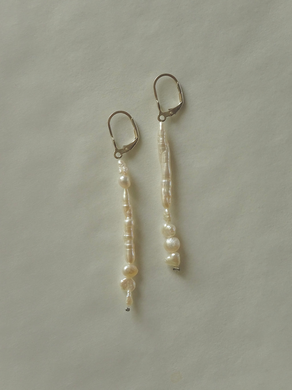 LÓNA Earrings